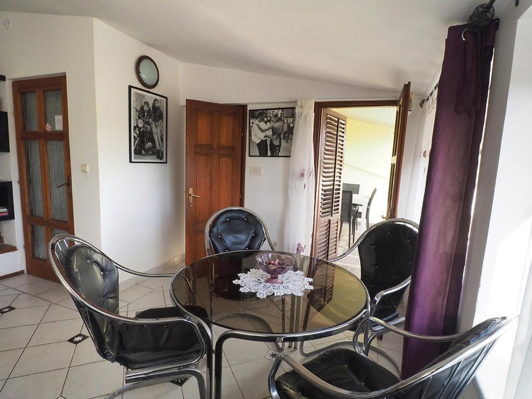 Dea Apartments Pula Pokoj fotografie