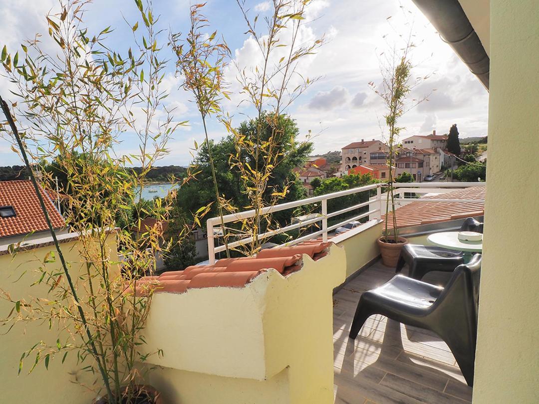 Dea Apartments Pula Pokoj fotografie