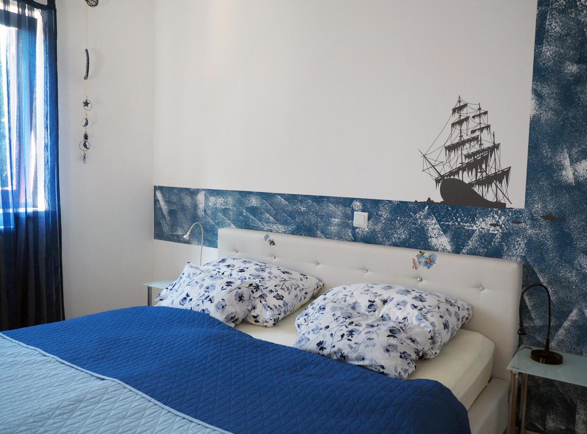 Dea Apartments Pula Pokoj fotografie